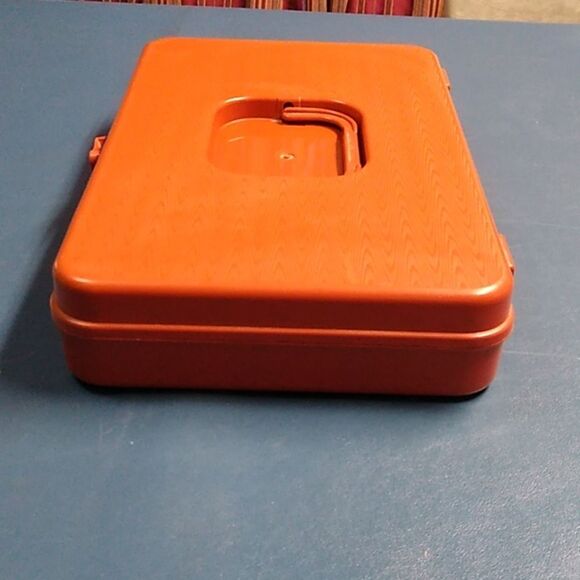 Vibrant Orange Wil-hold Sewing Arts & Crafts Box Cottagecore Grandmacore - Picture 5 of 8
